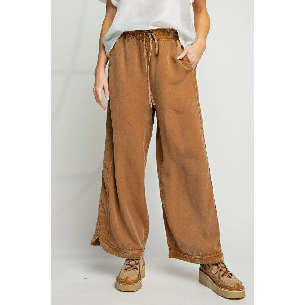 NWT Easel Mineral Wash Wide Leg SIZE SMALL in Rust Brown
